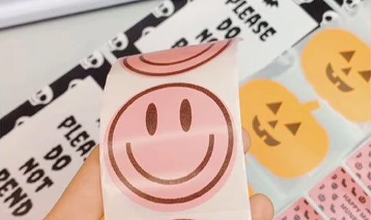 6 small ideas to print packaging stickers--for Shopify sellers