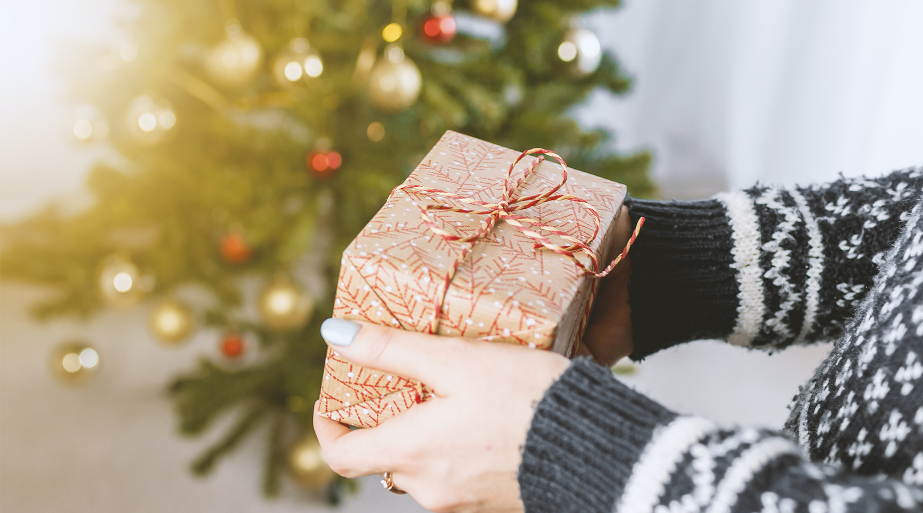 6 Personalised Gifts For Christmas 2024 - PrintYo