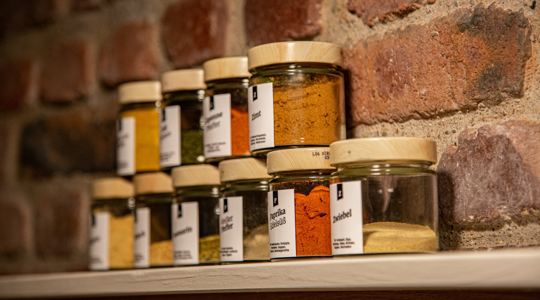 9 Practical Label Options for the Spice Jars