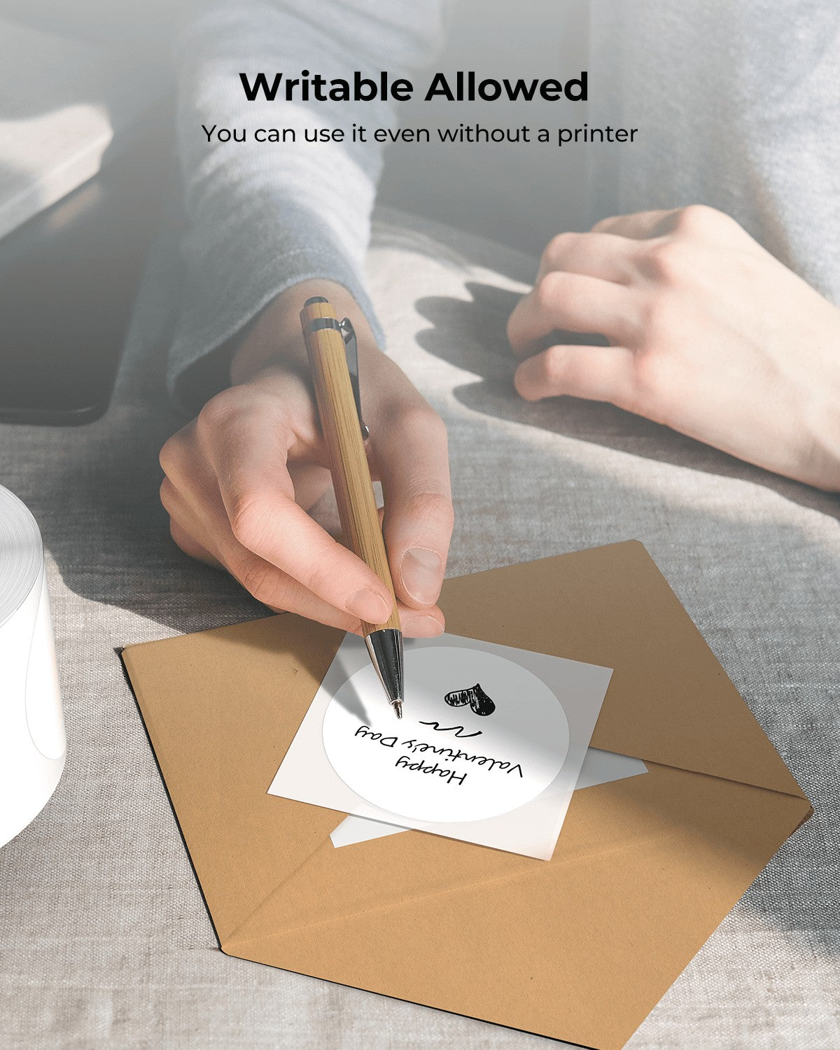 White 2-inch circle labels printed on MUNBYN label printer paper, showing clean, round label design on a plain background.